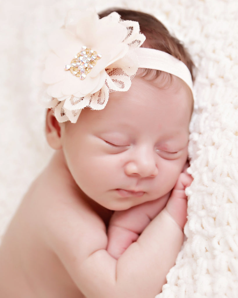 Elegant Lace Headband - Chic Crystals