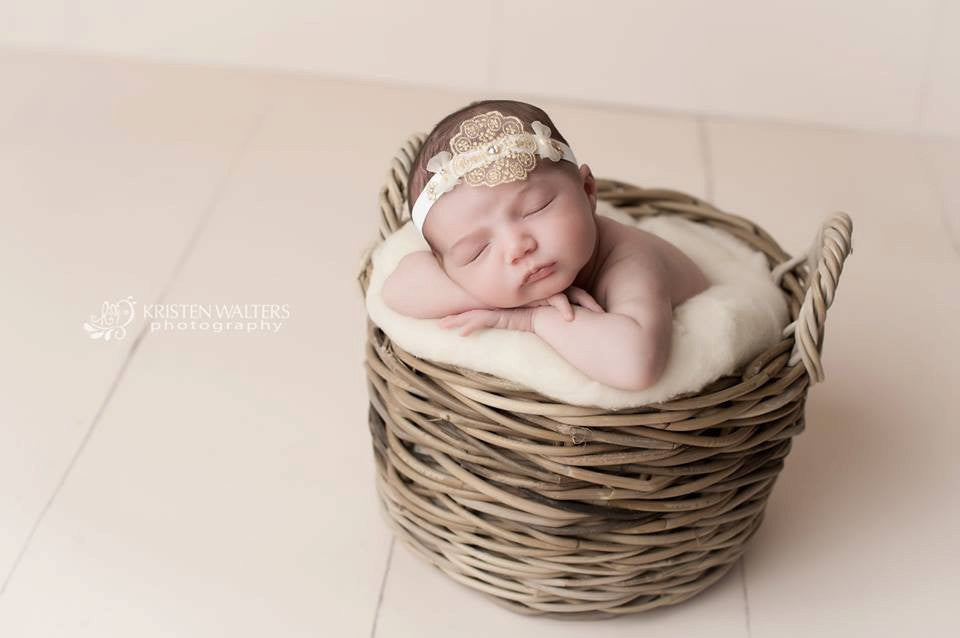 Lace Baby Headband - Chic Crystals